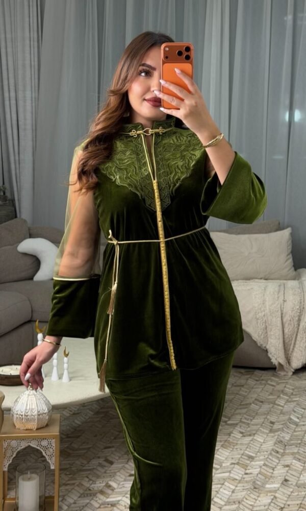 2 vert militaire